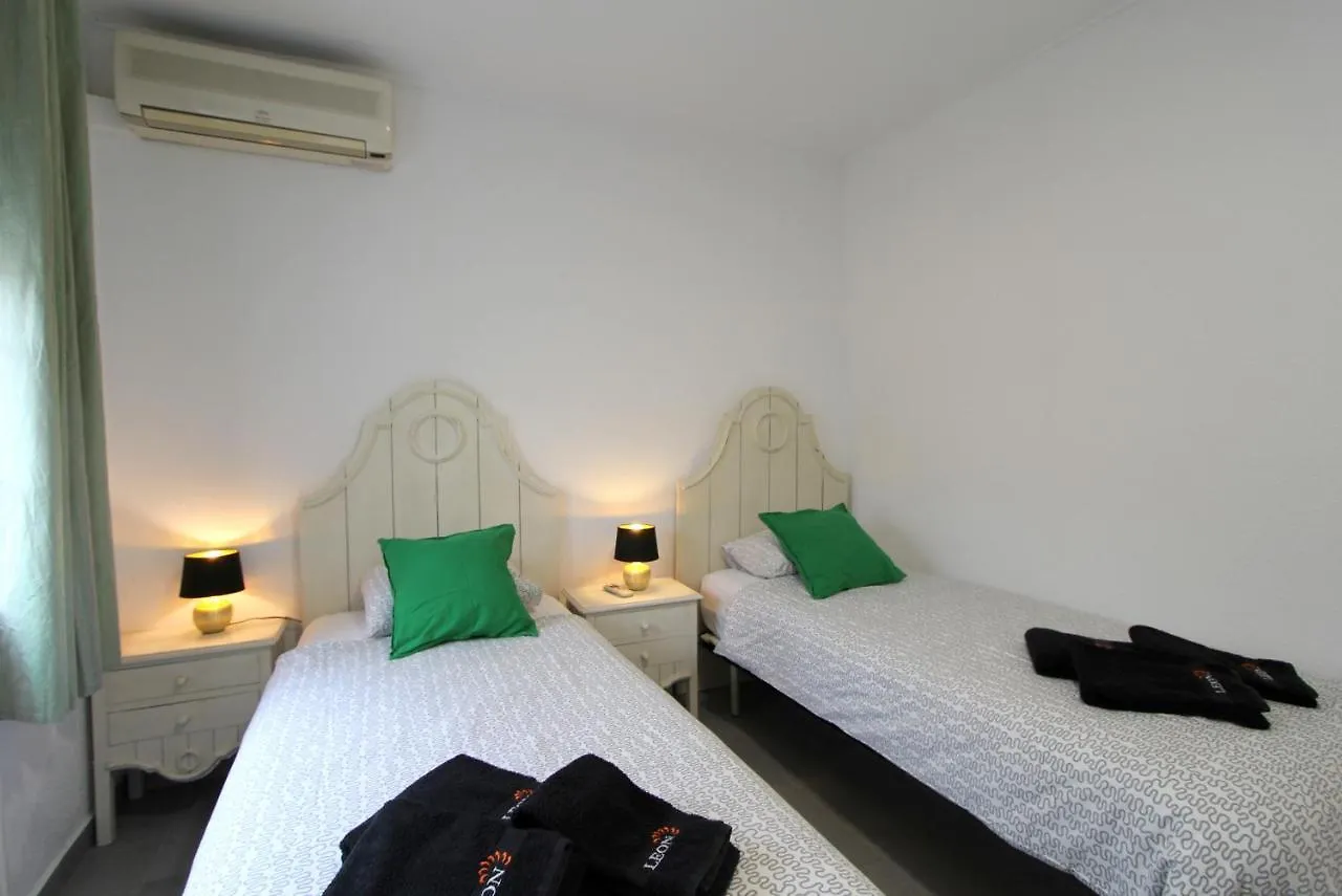 Leon Inmo Villa Frida - 11790 Empuriabrava Spain